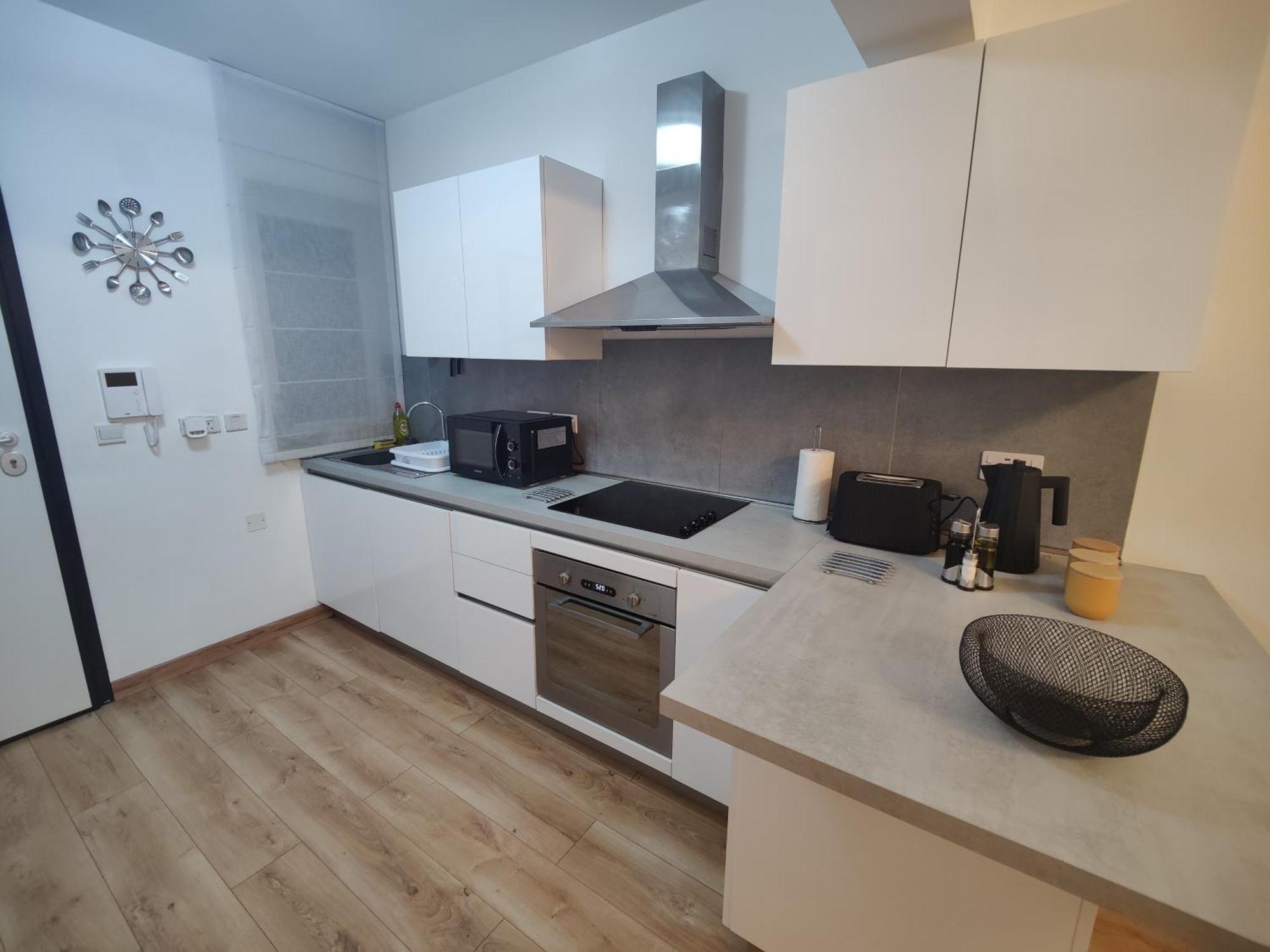 Central Modern Sliema 2 Bedroom Apartment מראה חיצוני תמונה