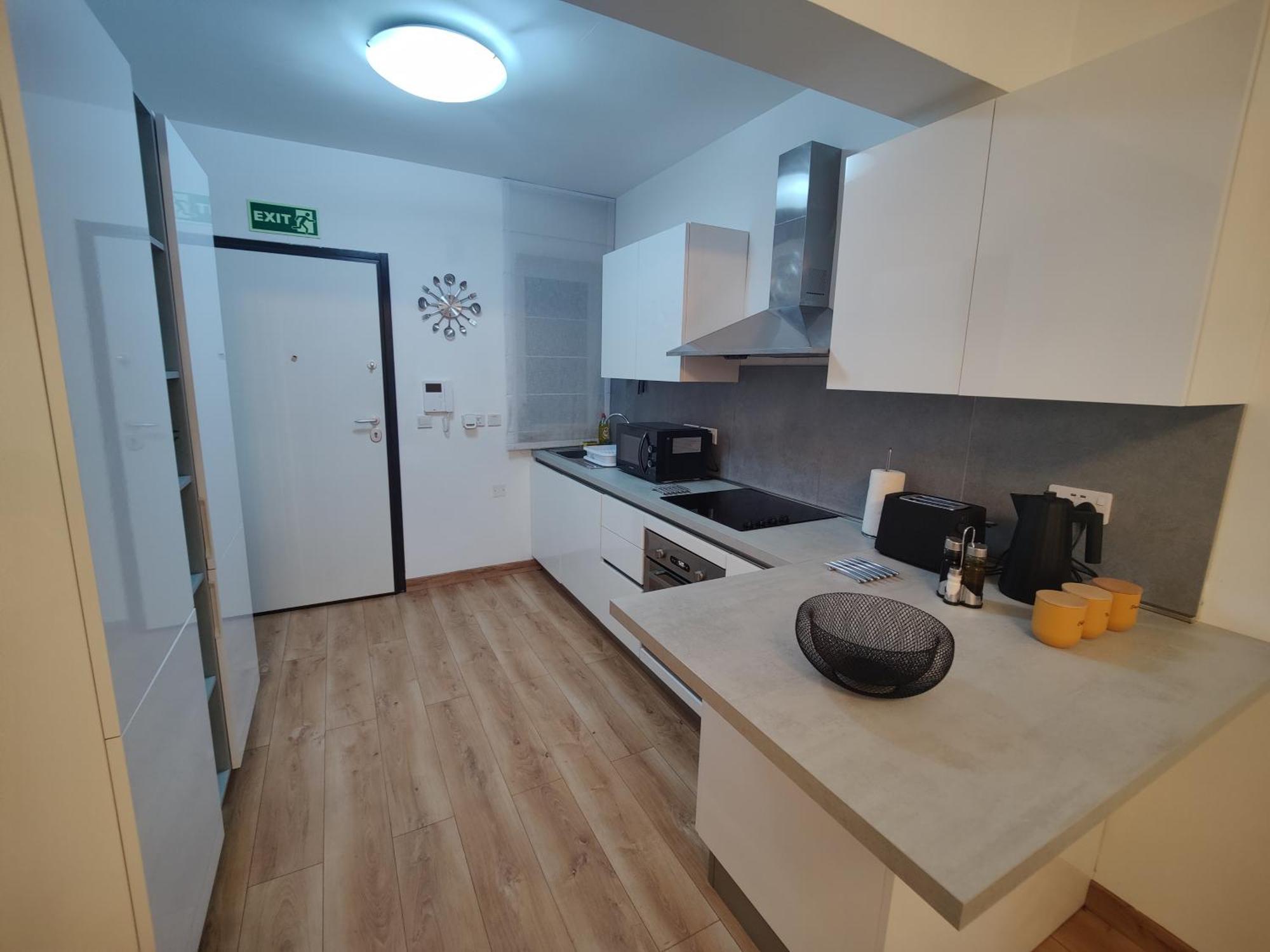 Central Modern Sliema 2 Bedroom Apartment מראה חיצוני תמונה