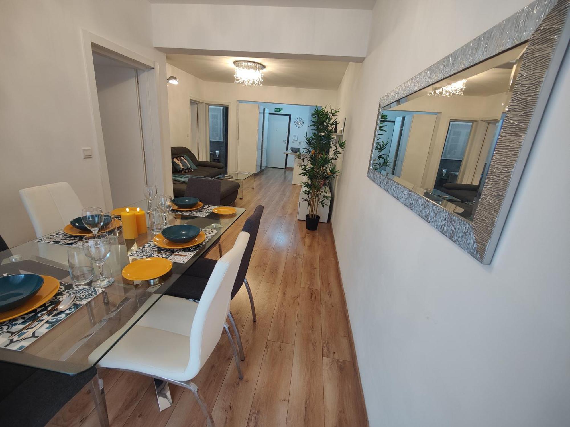 Central Modern Sliema 2 Bedroom Apartment מראה חיצוני תמונה